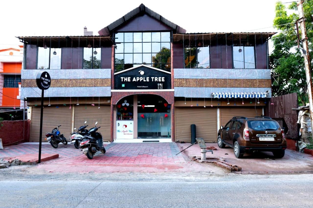 The Apple Tree Hotel Indore Luaran gambar